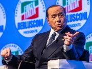 Berlusconi: «Dialogo con Renzi solo se passa con noi»