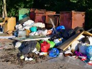 Rifiuti speciali abbandonati, denunciato imprenditore