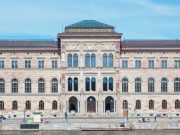 Imbrattato dipinto di Monet da due ambientaliste