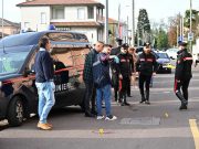 San Giorgio su Legnano, spara alla compagna e si uccide