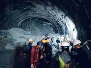 India, 40 operai intrappolati in un tunnel