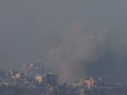 Ministro inglese Cameron: “Chiediamo ad Israele attacchi chirurgici contro Hamas”