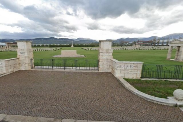 Foto 12enne sequestrata