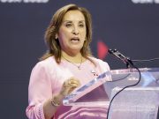 Perù, presidente Dina Boluarte aggredita nel fine settimana