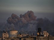 Gaza, 13 persone uccise a Khan Yunis