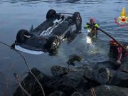 Colico, auto esce di strada: muore una donna