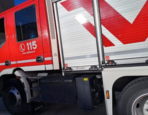 Cassino, due auto distrutte da un incendio