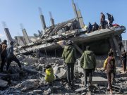 Raid su Gaza, 48 morti