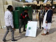 Pakistan, 27 persone morte in due esplosioni