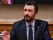 Caso Pozzolo, tre persone avrebbero toccato la pistola