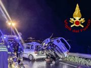 Malavicina, scontro tra due auto: un morto e due feriti