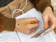 Scuola, vietati tablet e telefonini