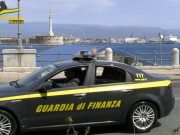 Uta, 36enne nascondeva cinque chili di marijuana nell’auto