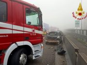 Piacenza, grave incidente sull’autostrada A1: due morti e sei feriti