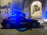 Foggia, 60enne trovato morto nella sua abitazione: forse è stato accoltellato