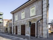 Mestre, operaio muore durante i lavori sul tetto di un teatro
