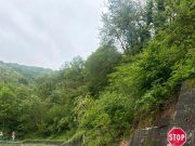 Borgofranco d’Ivrea, crolla un muro di contenimento