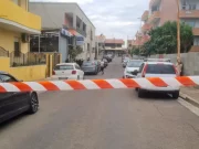 Cagliari, 27enne uccide la madre con una coltellata alla schiena