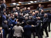 Camera, convocati alcuni deputati per la rissa di ieri