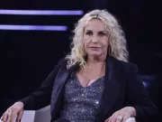 Clerici operata d’urgenza: “Tutto è andato bene”