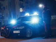 Castellammare: “Aiuto, vuole uccidersi” ma era un ladro in fuga dal balcone