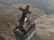 Cortina, si sgancia una cabina della funivia: terrore fra i turisti