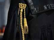 Roma, prof accusato di molestie sessuali