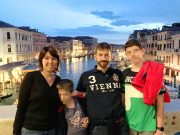 Il 17enne autore della strage familiare: «Non so cosa mi sia scattato»