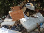 Montebelluna, materasso-salvadanaio con 50mila euro buttato dalla badante e trovato dai carabinieri