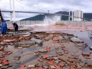 Vietnam, 20000 evacuati per una tempesta tropicale