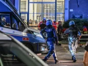 Avellino, violenza in carcere: tagliato il lobo di un orecchio a un detenuto