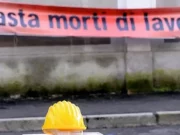 Cesena, operaio muore schiacciato dal ribaltamento di un mini-escavatore