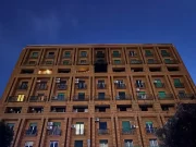 Napoli, ragazza muore in un incendio in un b&b