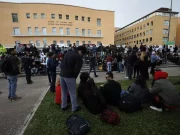 Roma, scontri all’Università La Sapienza tra studenti dei collettivi e quelli di destra