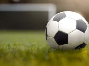 Taverna, 12enne muore mentre gioca a calcio per un malore improvviso