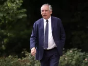 Francia, Macron sceglie il nuovo premier