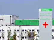 Riva del Po, crolla balcone di una dimora storica: ferite due persone