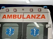 Roma, 44enne muore schiantandosi contro un semaforo