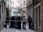 Trieste, donna trovata morta in un appartamento con un taglio alla gola