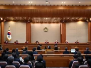 Corea del Sud, destituito il presidente Yoon