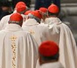 Conclave, domani la prima votazione: intorno alle 19:00 la fumata