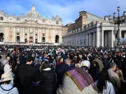 Conclave, nel tardo pomeriggio la prima “fumata”