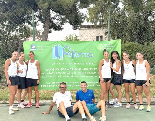 Tennis, l’Equipe Lucioli femminile festeggia la promozione in Serie C