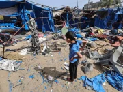 Gaza, attacco di Israele sulle tende degli sfollati: almeno dodici morti