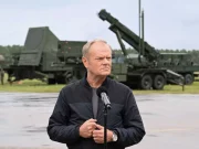 Tusk: “Reagiremo in caso di violazioni del nostro spazio aereo”