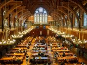 Harvard, giudice condanna governo Trump per fondi di ricerca congelati