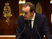 Francia, Lecornu sospende la riforma delle pensioni