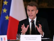 Francia, Macron convoca i partiti dell’Eliseo