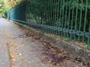 Milano, due giovani accoltellati in centro