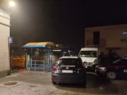 Trecate, giovane muore investito da un treno mentre attraversava i binari